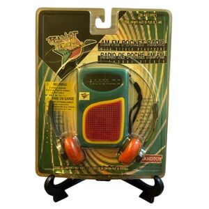 NOS Randtoy Planet Rock AM/FM Pocket Radio with Headphones